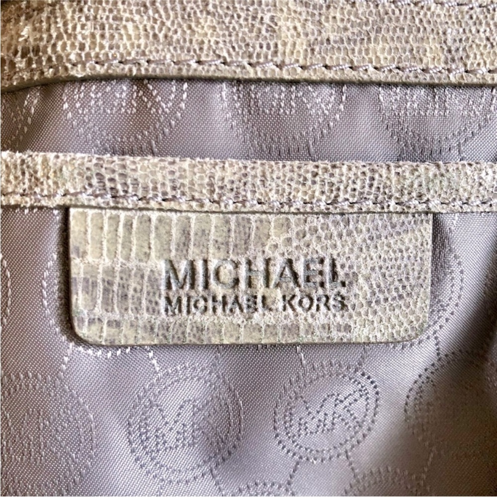 Michael Michael Kors Gray Snake-Embossed Leather Shoulder Bag – NWOT - Picture 7 of 7